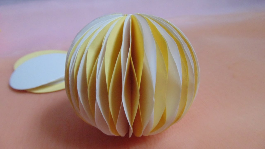 Как сделать шар из бумаги в технике оригами своими руками поэтапно